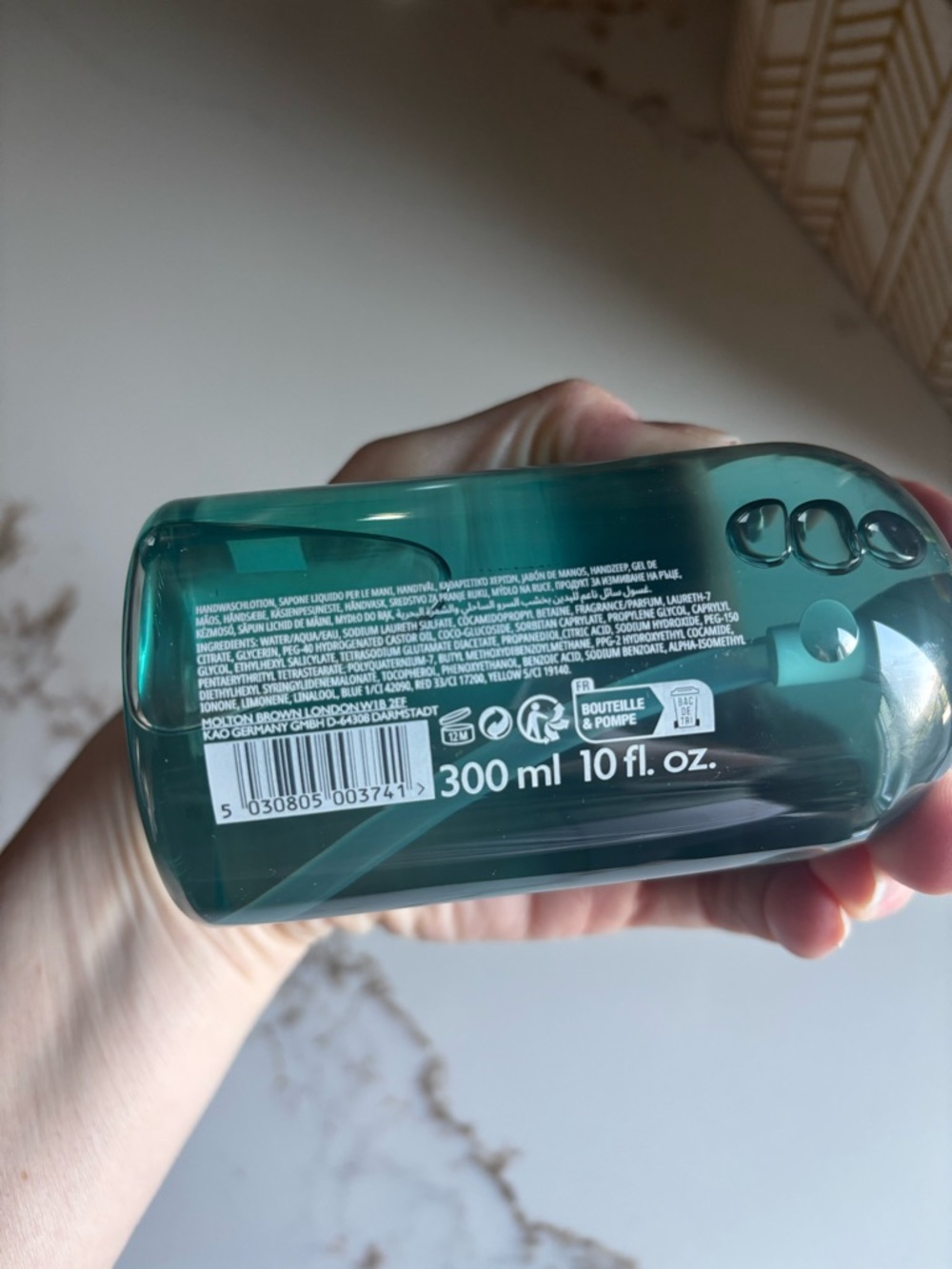 Molton Brown Coastal Cypress & Sea Fennel Fine Liquid Hand Wash - Picture 2 of 3